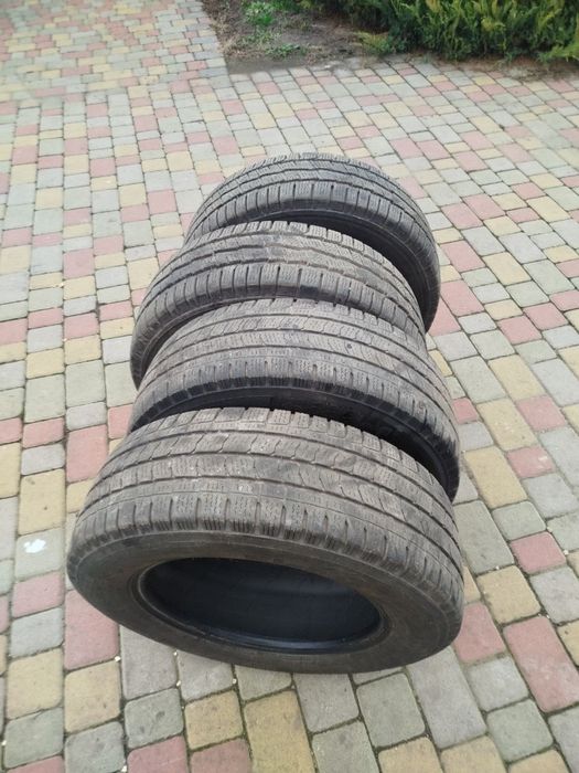 Зимова гума 215 65 16 Tarcum