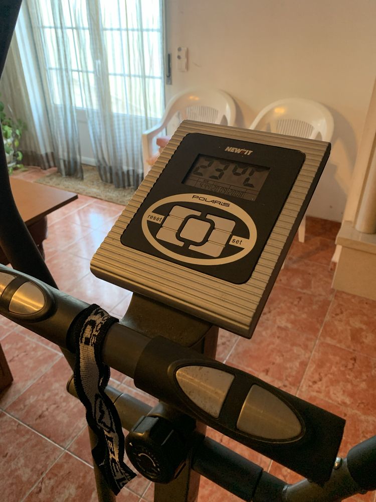 Maquina elíptica Newfit