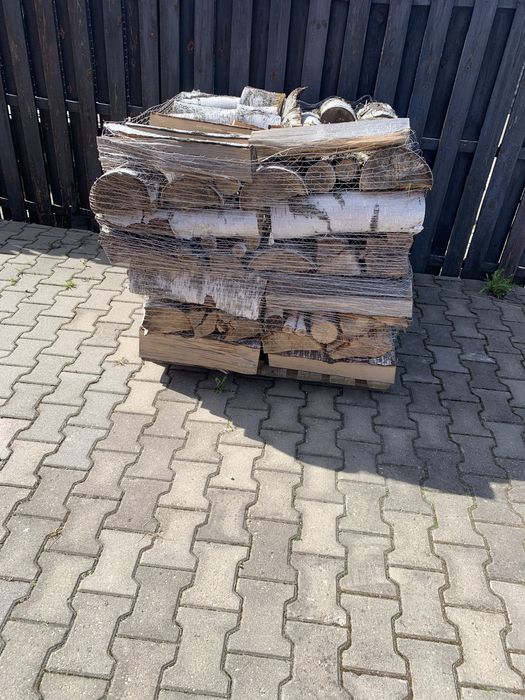 Drewno Opał Kominkowe Drzewo Świeże Sezonowane Suche Ogrzewanie