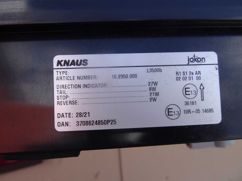 Tylne lampy led do przyczepy kempingowej - kampera - knaus