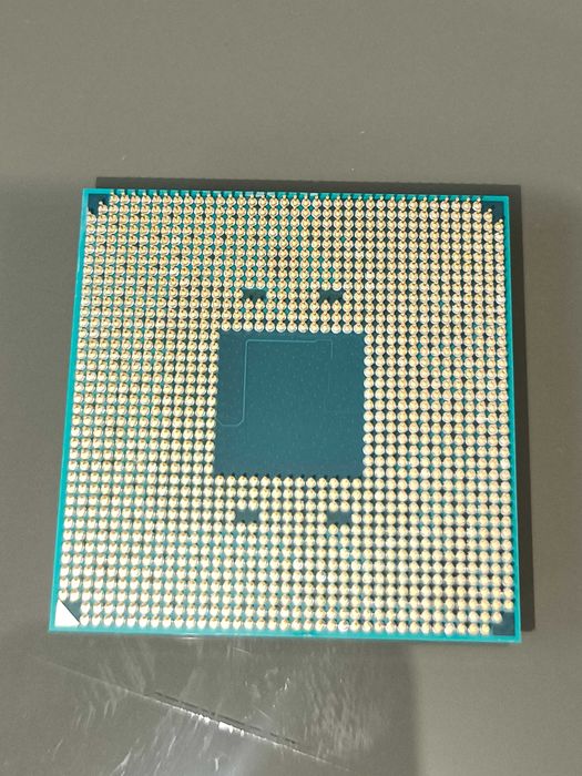 Processador AMD Athlon 300GE AM4 com placa gráfica64168944480003121