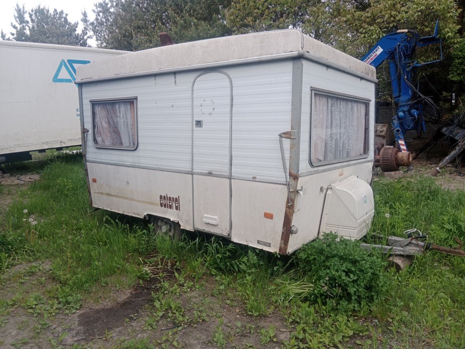 Przyczepa kempingowa składana Esterel Zabytkowa 48 lat