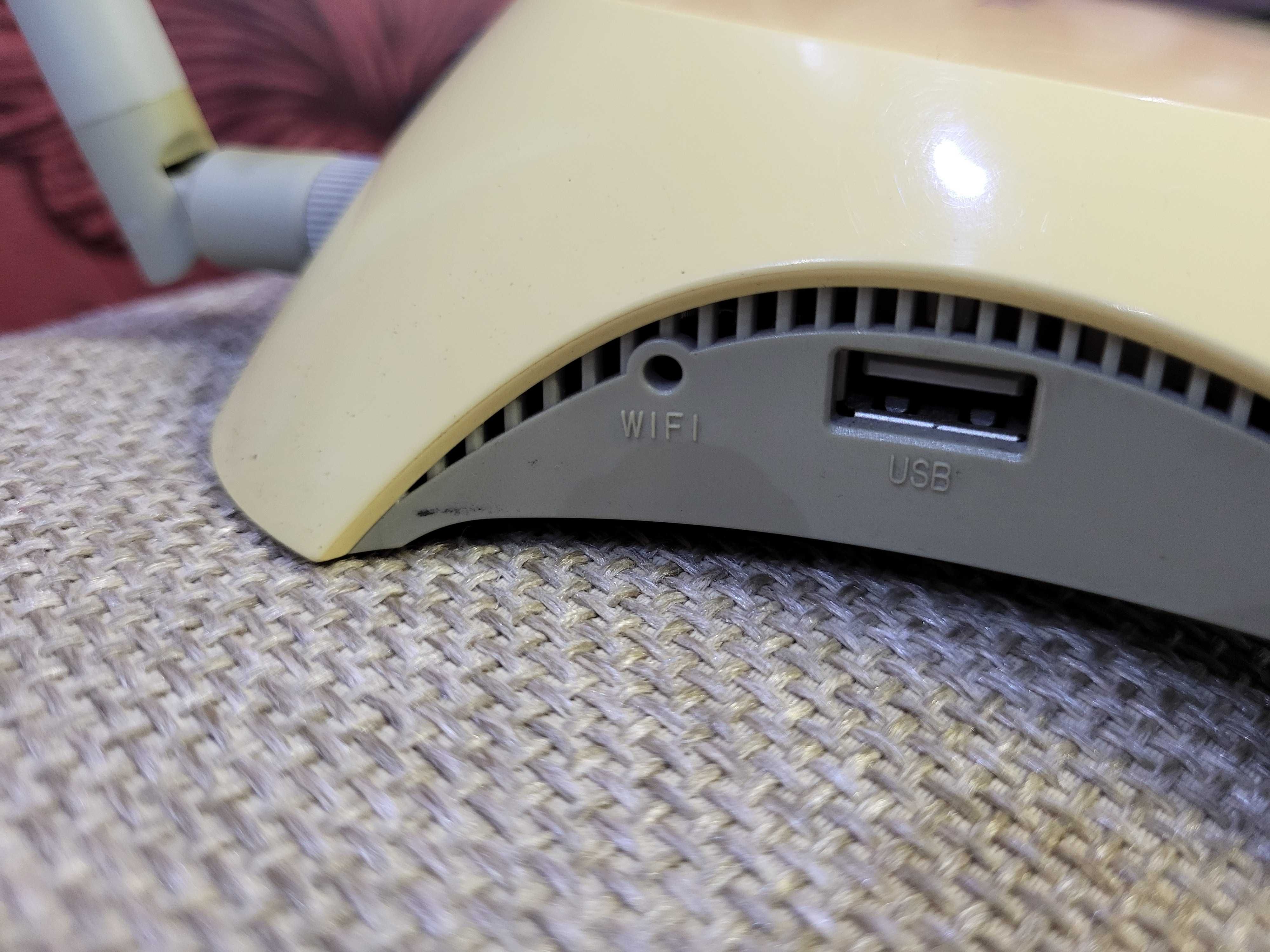 Бездротовий маршрутизатор TP-LINK TL-MR3420