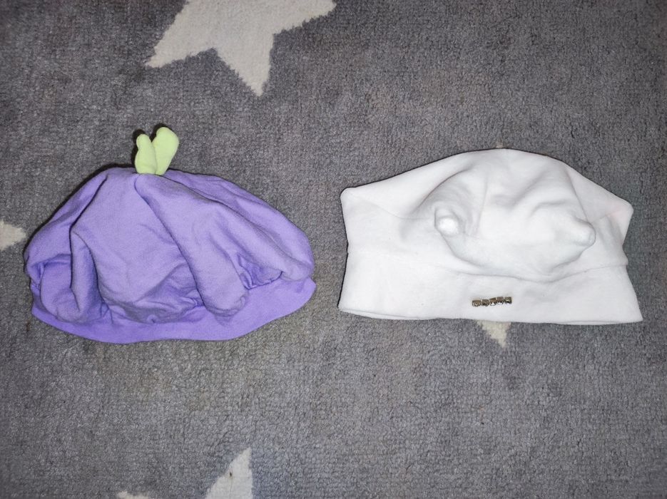2 nowe berety czapeczki dla dziewczynki na ok. 12-18 miesięcy