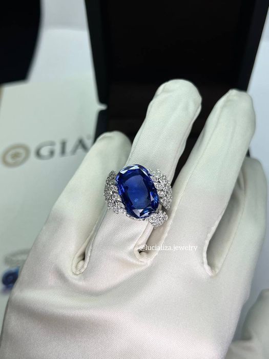 Кольцо с сапфиром 13.96ct  GIA Белое золото