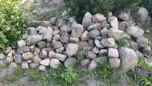 Kamienie, gruz, fundament, posadzka