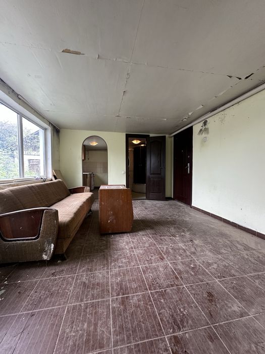 Седнів Центр будинок 80 м кв зі всіма комунікаціями 15 сот