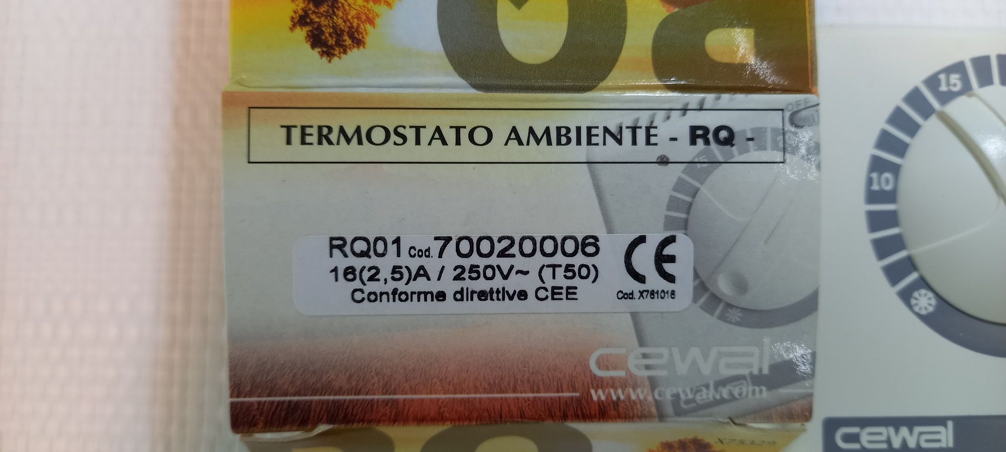 Термостат для електропанелей, теплої підлоги CEWAL RQ01 (Італія).