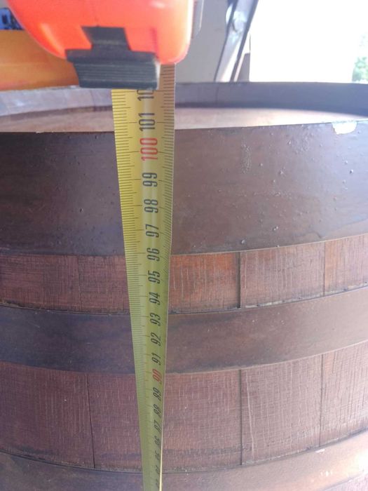 Pipa de vinho para decoração em excelente estado