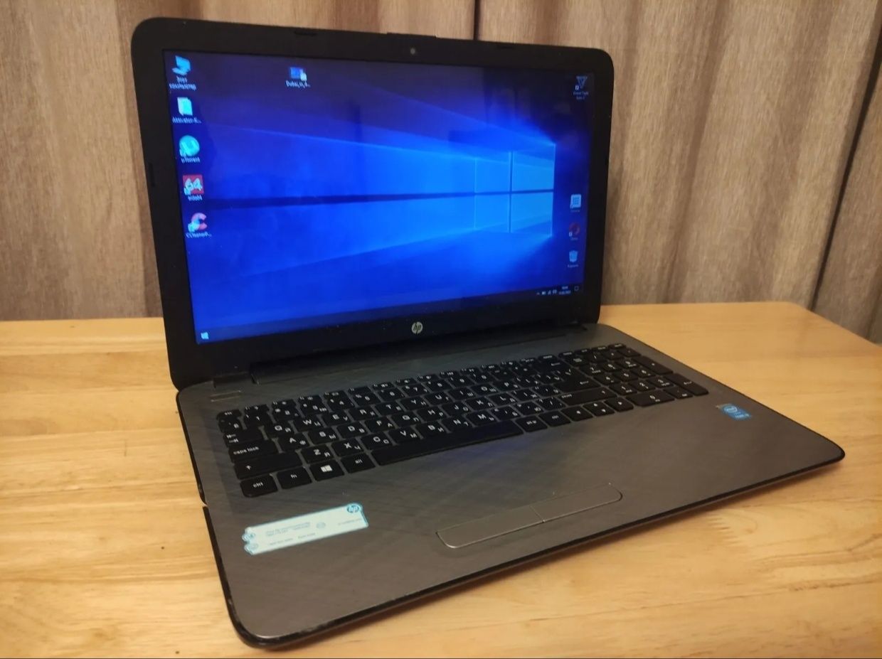 HP, i3, 8gb ram, SSD 256gb