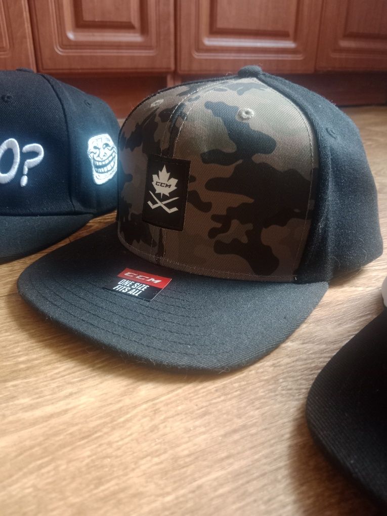 Кепка тракер  хокейная снэпбэк ccm camo flat BRIM SNAPBACK
