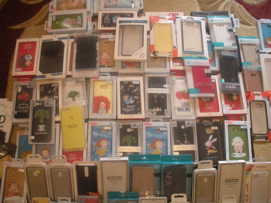 210 чехлов и бамперов + 30 защитных стекол на современные смартфоны!