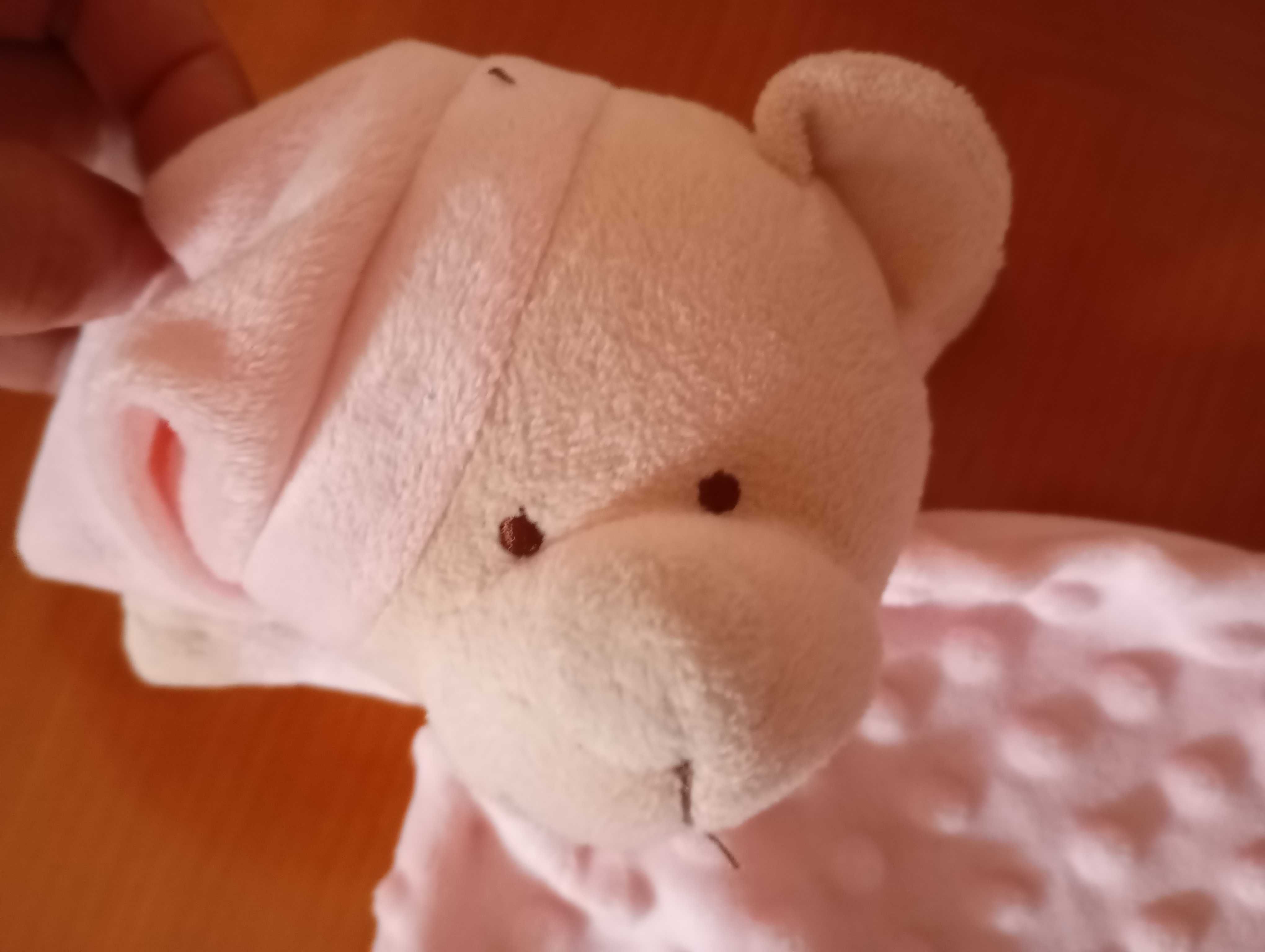 4 brinquedos para bebé