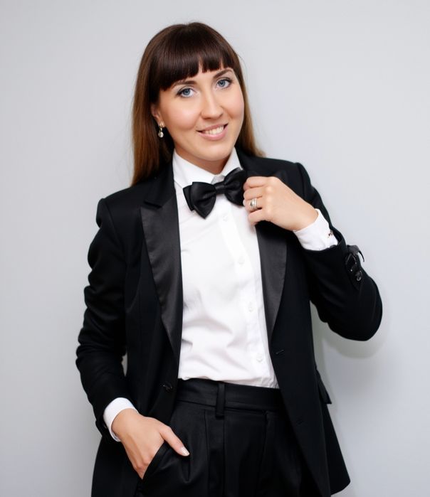 Ведуча та Dj на свято