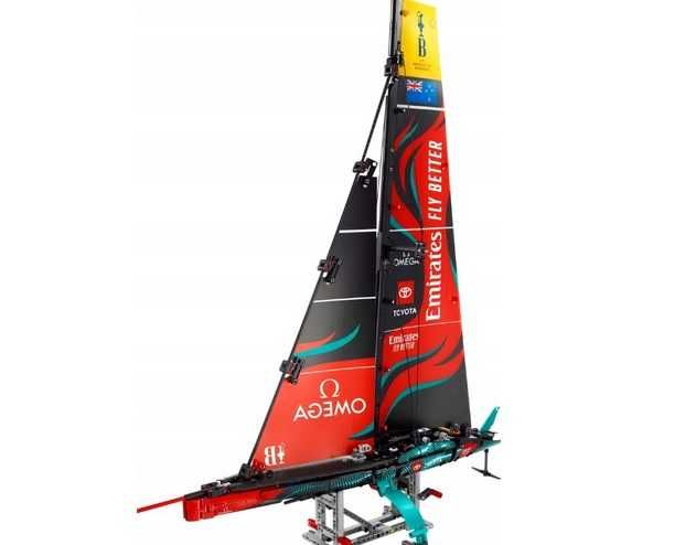 LEGO Technic Jacht Emirates Team New Zealand AC75