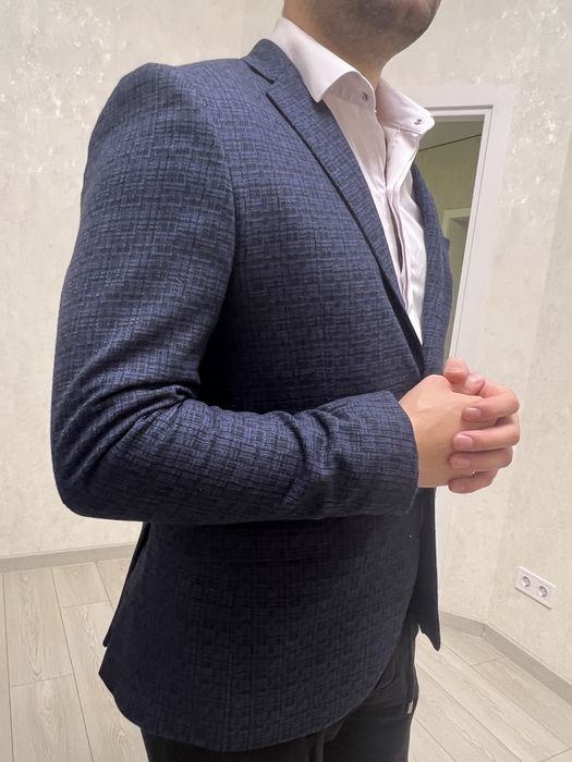 Продам чрловічий піджак