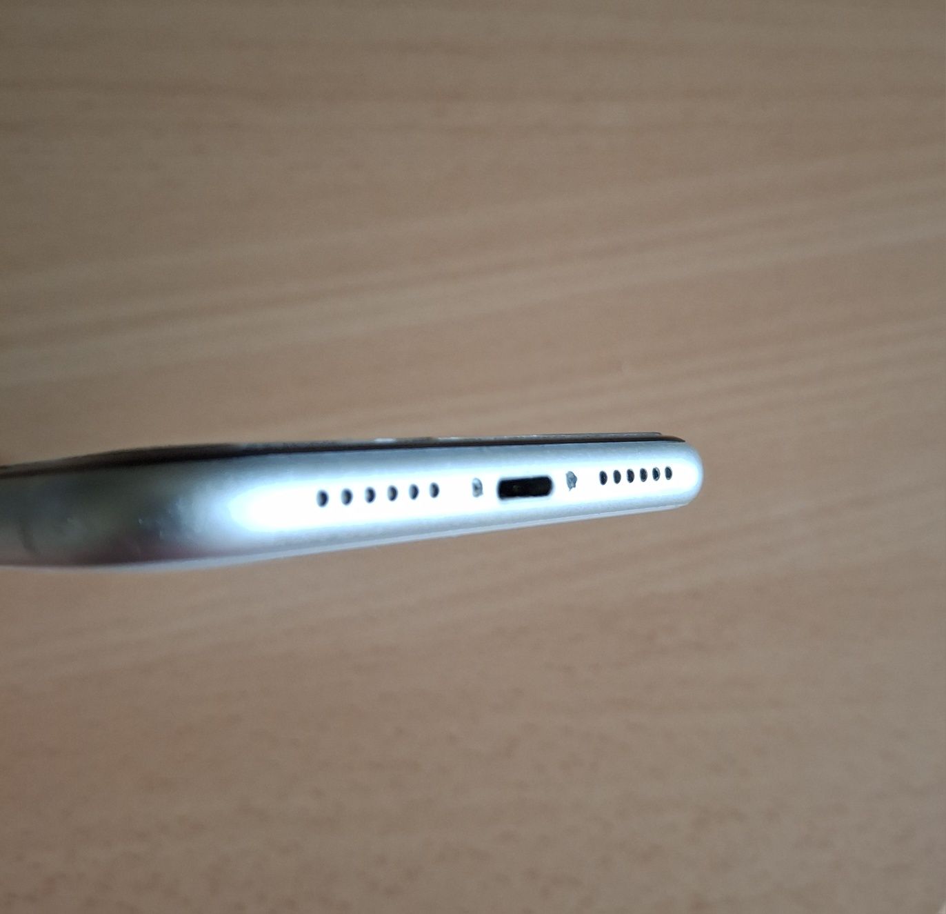 iPhone 11 - 128Gb - iOS 18