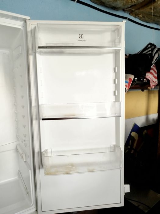 Sprzedam lodówko-zamrażarke pod zabudowę