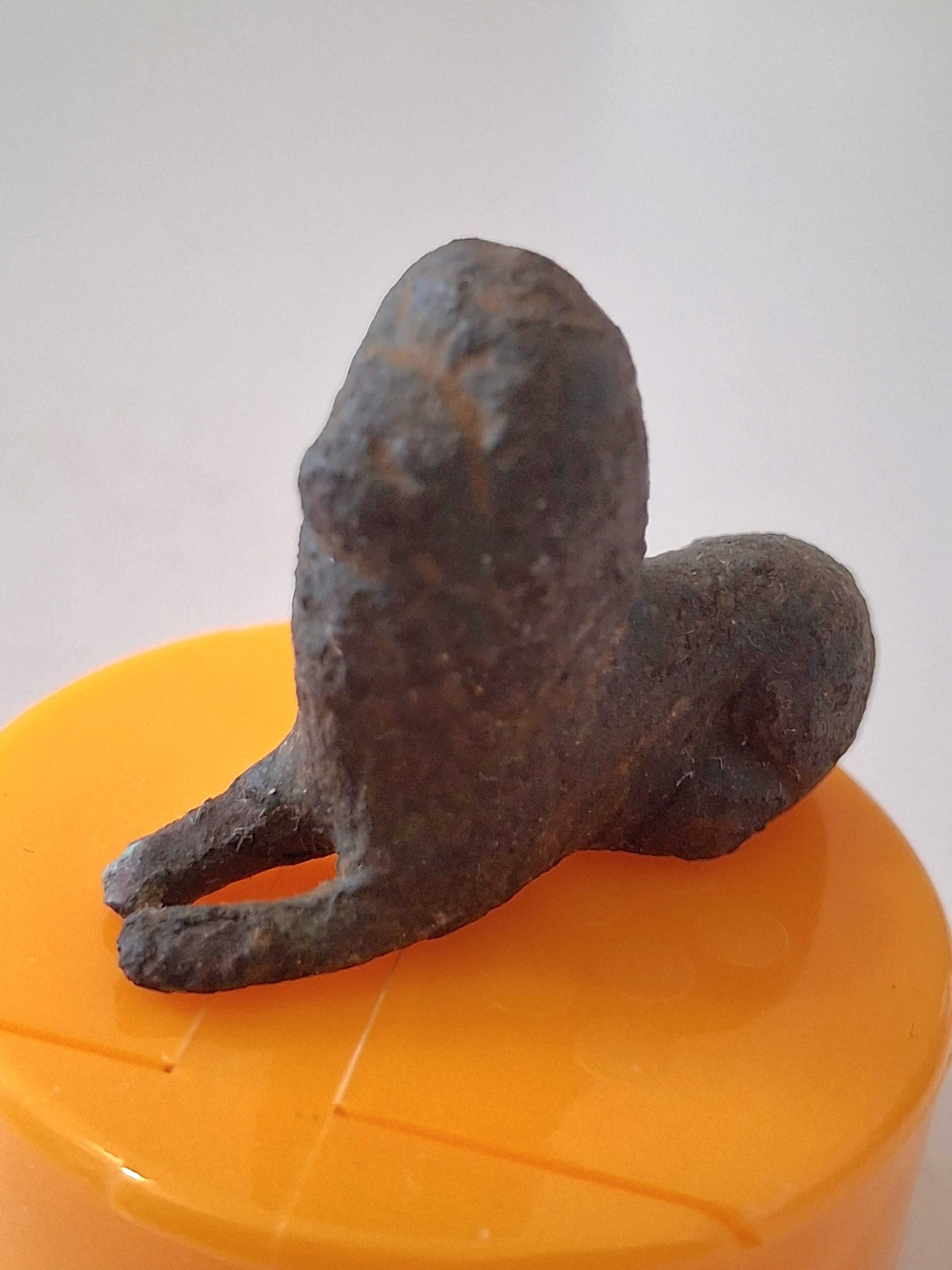 Leão em bronze romano com 39x29x20mm em optimas condições.