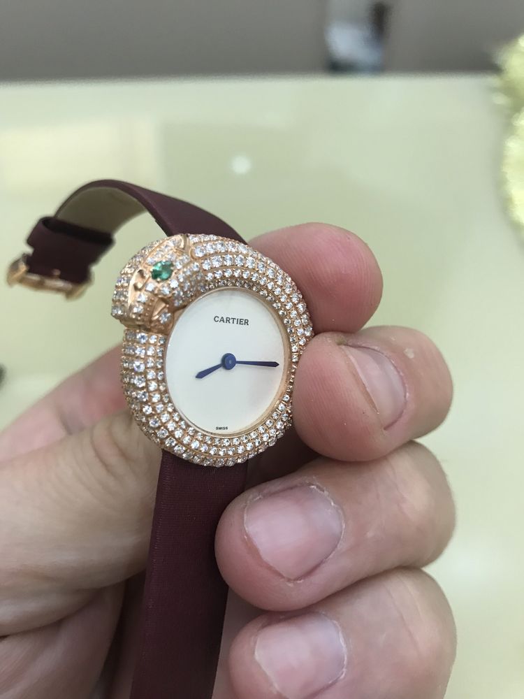 Часы Cartier