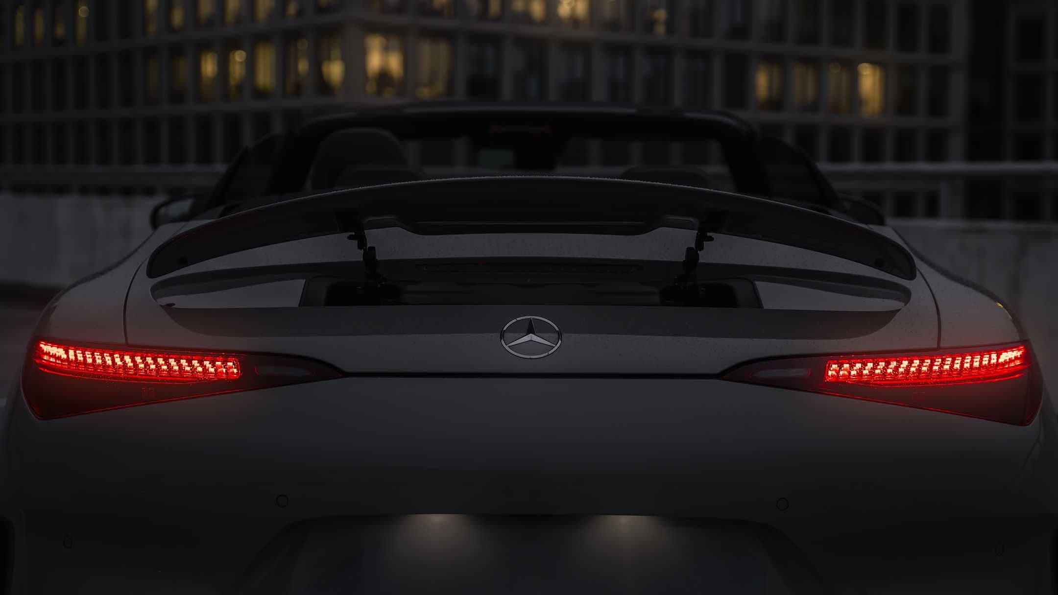 Wynajem Mercedes SL 43 AMG, Wypożyczalnia aut Premium