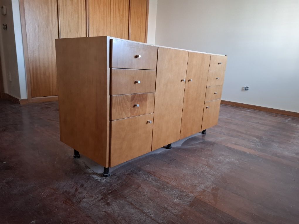 Móvel de WC + Pedra e Lavatório Roca