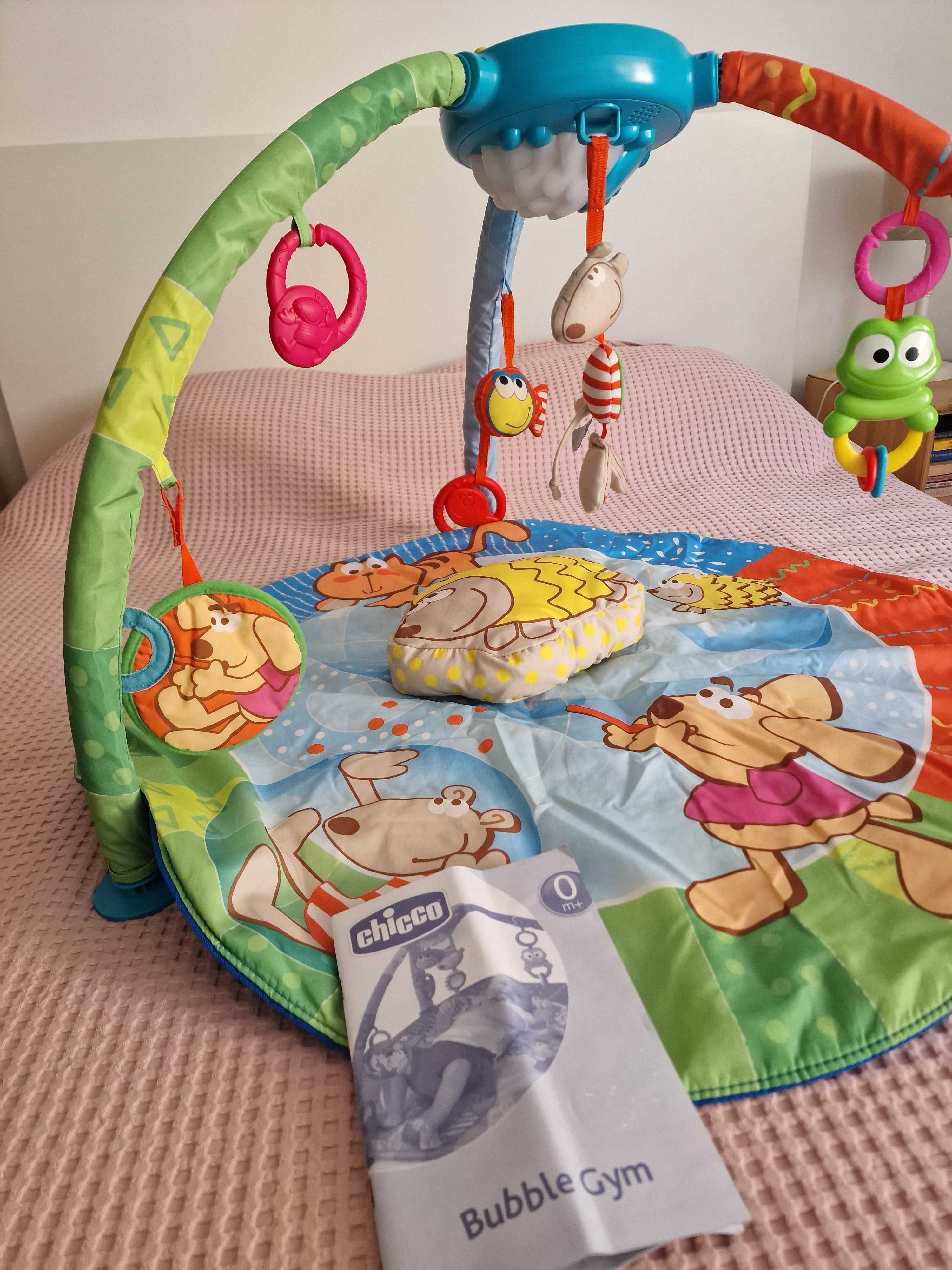Ginásio/tapete bebé | Chicco Bubble gym