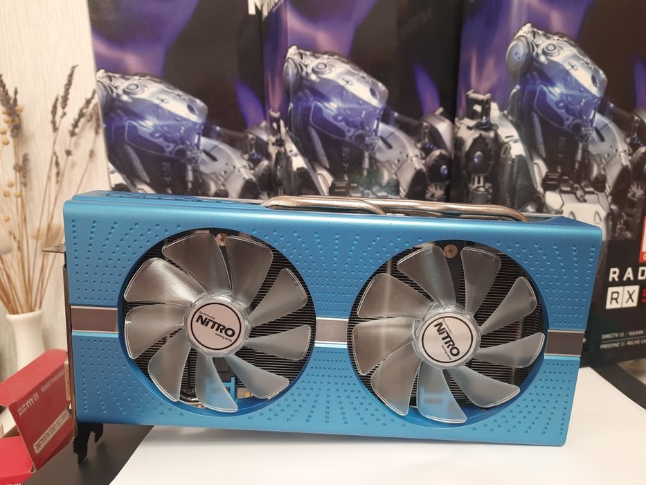 Видеокарта Sapphire RX 590 Nitro + Special Edition 8gb как Новая