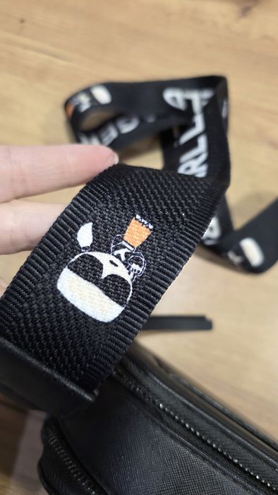 Torebka listonoszka Karl Lagerfeld