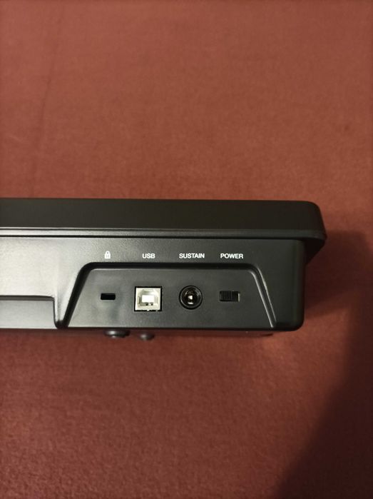 MIDI-клавиатура контроллер M-Audio Keystation 49 MK3 — как новая