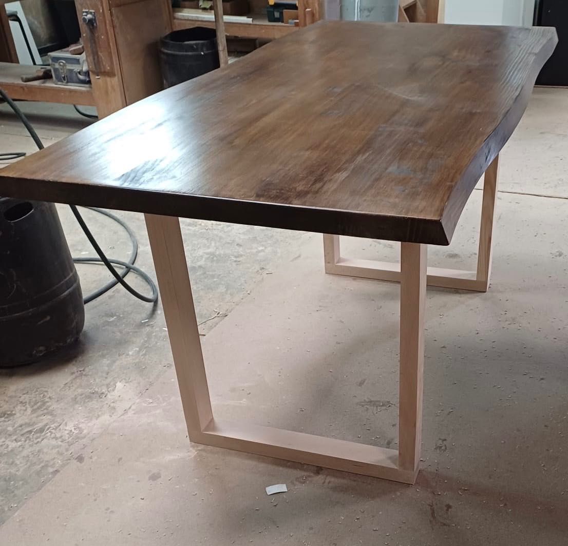 Mesa madeira maciça estilo rústico