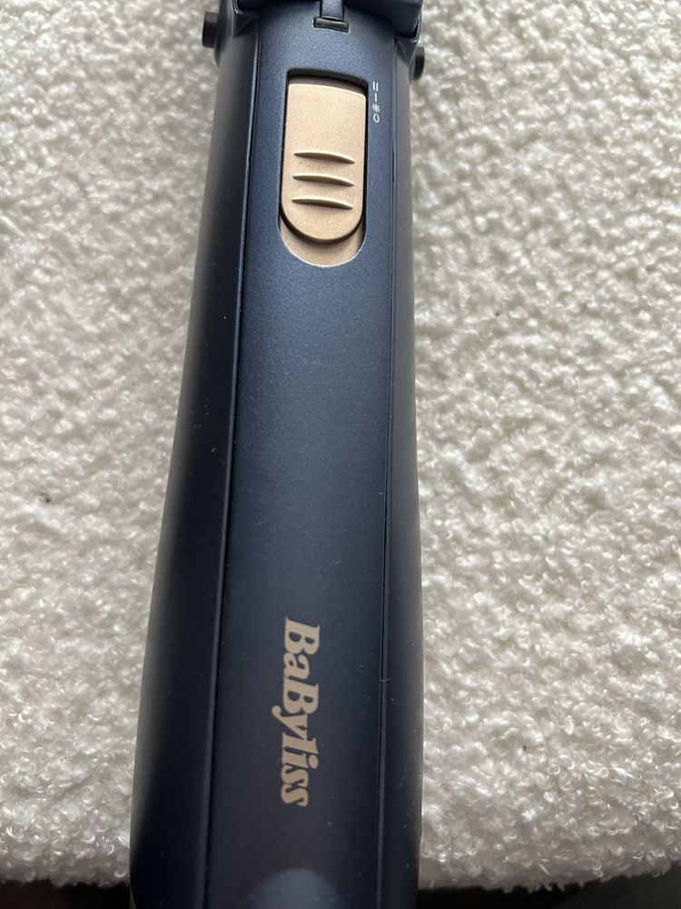 Lokowko suszarka Babyliss Style Pro 1000 AS965E.