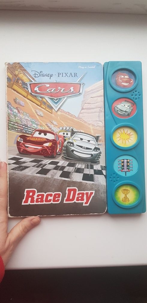 Book Cars: Race Day книга англійською