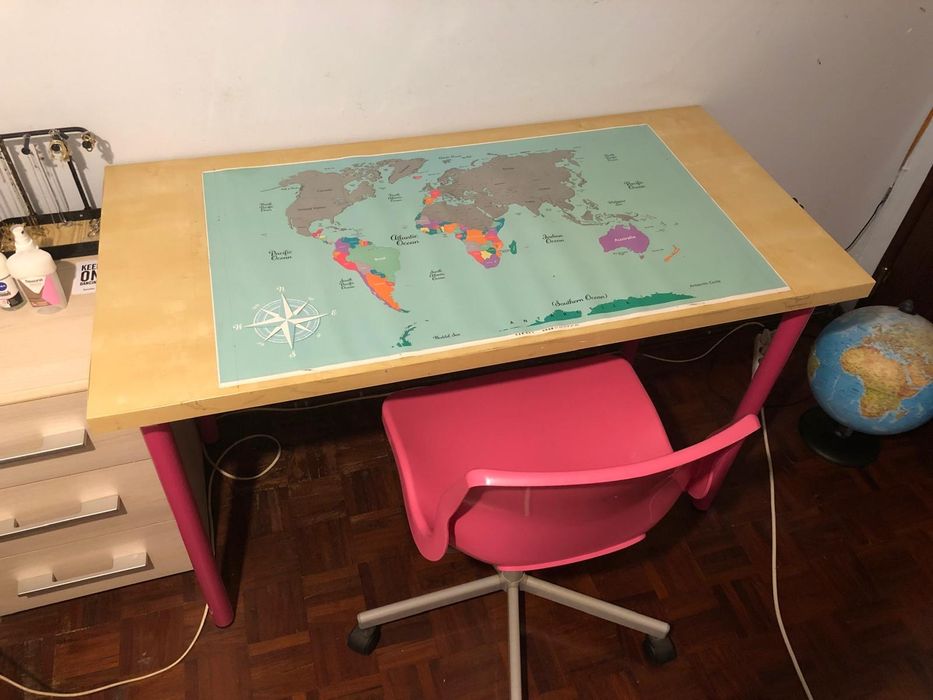 Secretaria + cadeira IKEA
