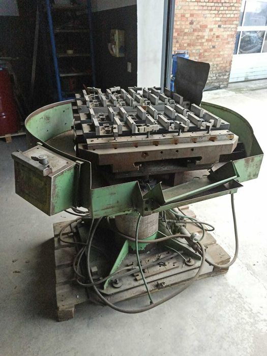 Stół obrotowy do wymiany palet CNC pallet changer automat