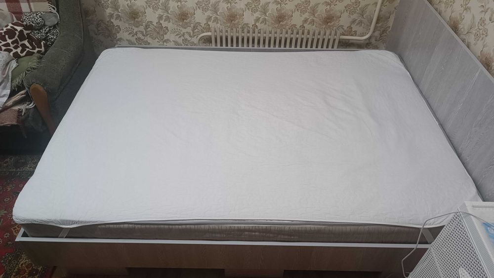 Матрас Матрац ортопедичний Еталон Плюс 140х200 см