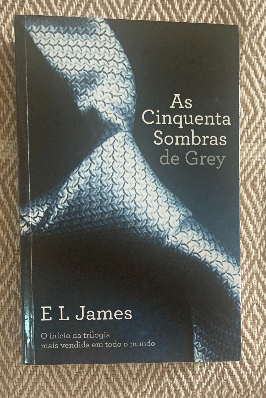 Vendo vários livros, muito bem estimados, como novos