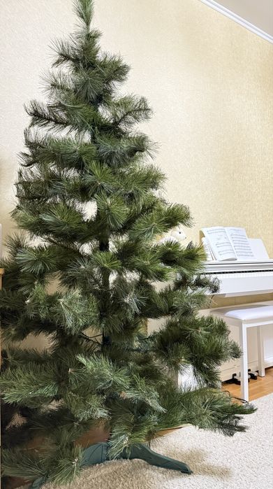 Ялинка штучна 180 см