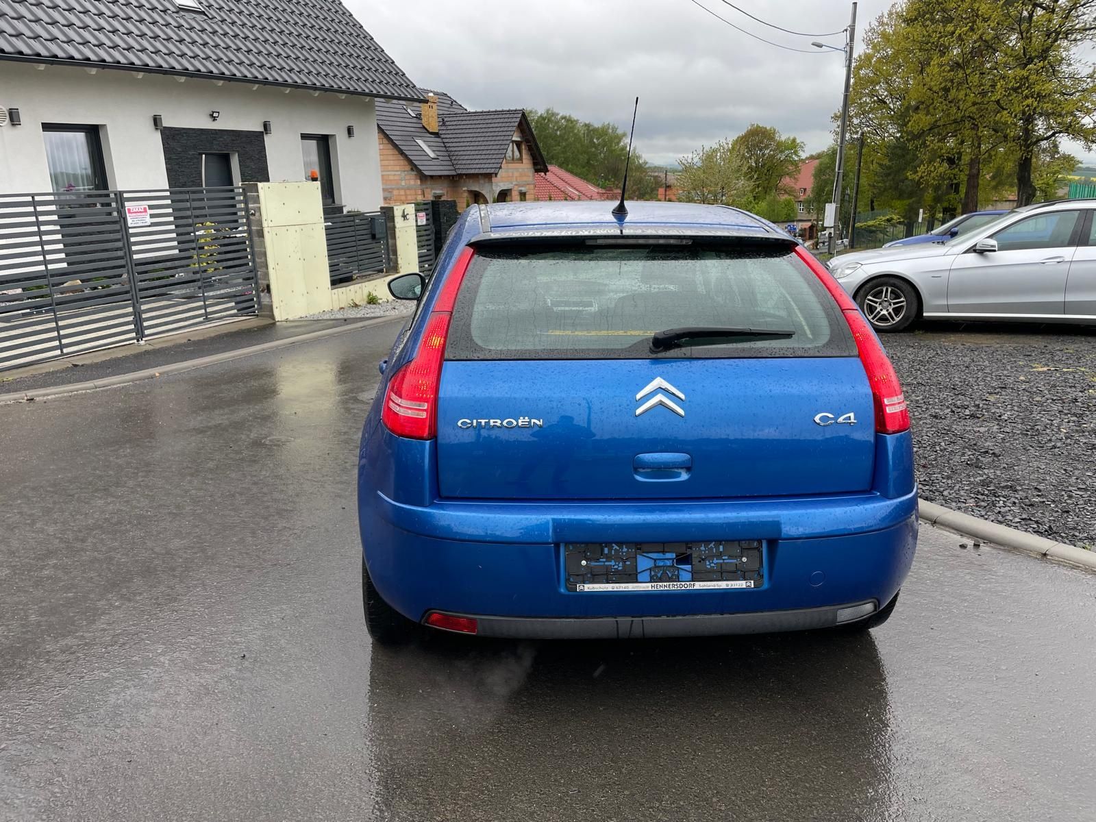 Citroen C4  1.4 benzyna