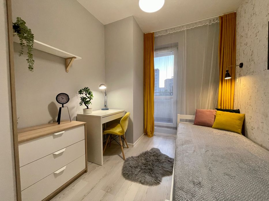 POKÓJ jednoosobowy z balkonem - GOCŁAW ul. Fieldorfa 10