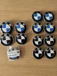Emblemat BMW 82/74mm znaczek logo dekielki 68mm e36 e39 e46 e60 e90