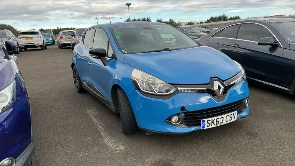 Renault Clio Anglik, uszkodzony silnik