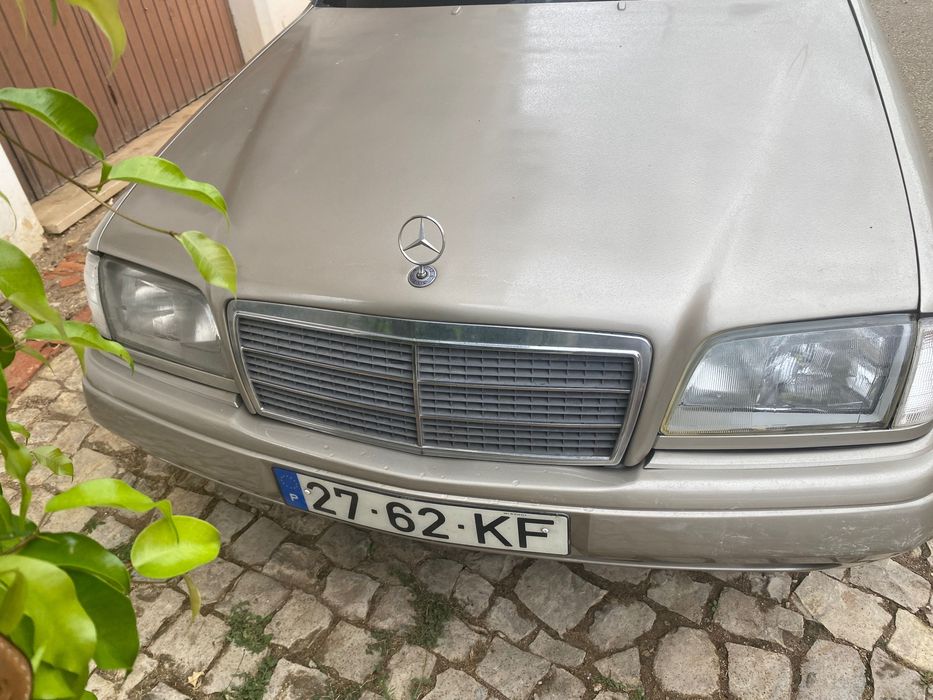 Mercedes negociável