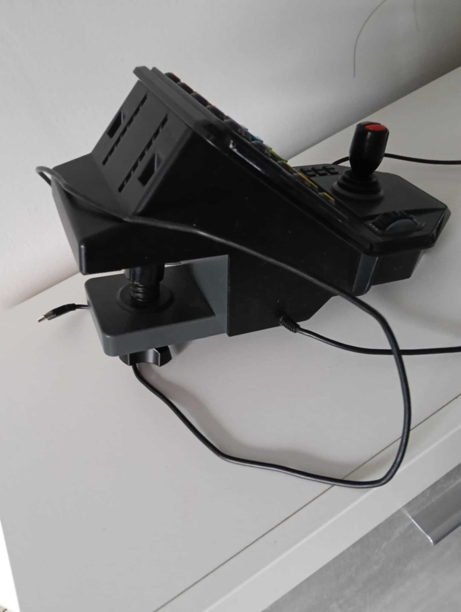kierownica logitech Saitek +panel