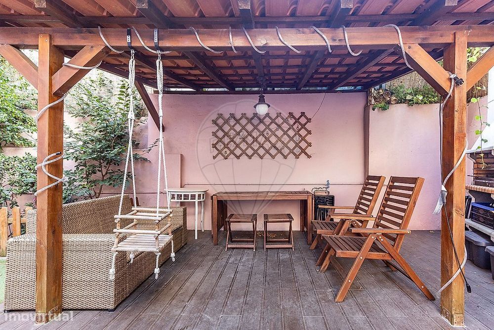 Apartamento T4 para arrendamento