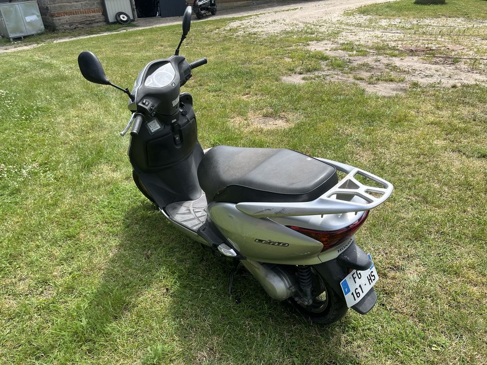 Honda Lead 110 rama z dokumentacją francuską 2009r