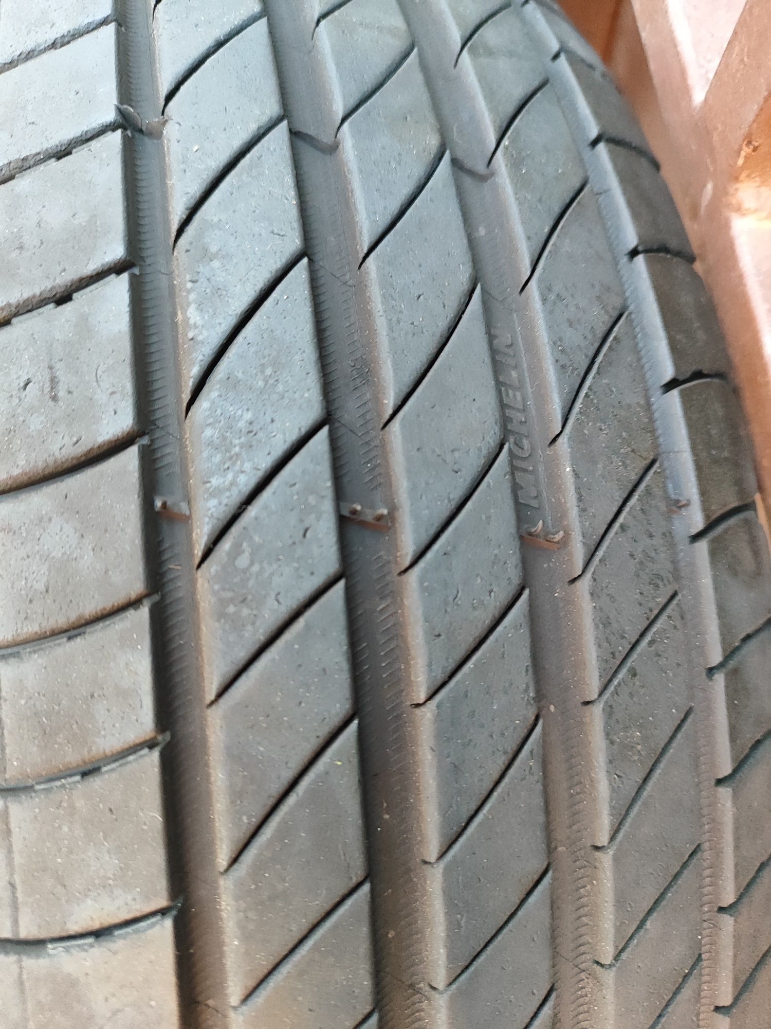 Pneu Michelin 165/65 R15