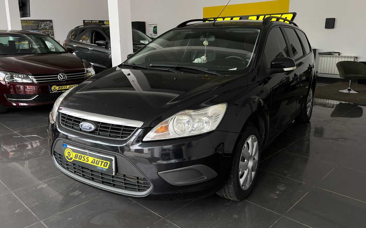 Ford Focus  2010