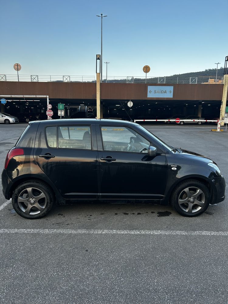 Suzuki Swift 1.3 ddis glx