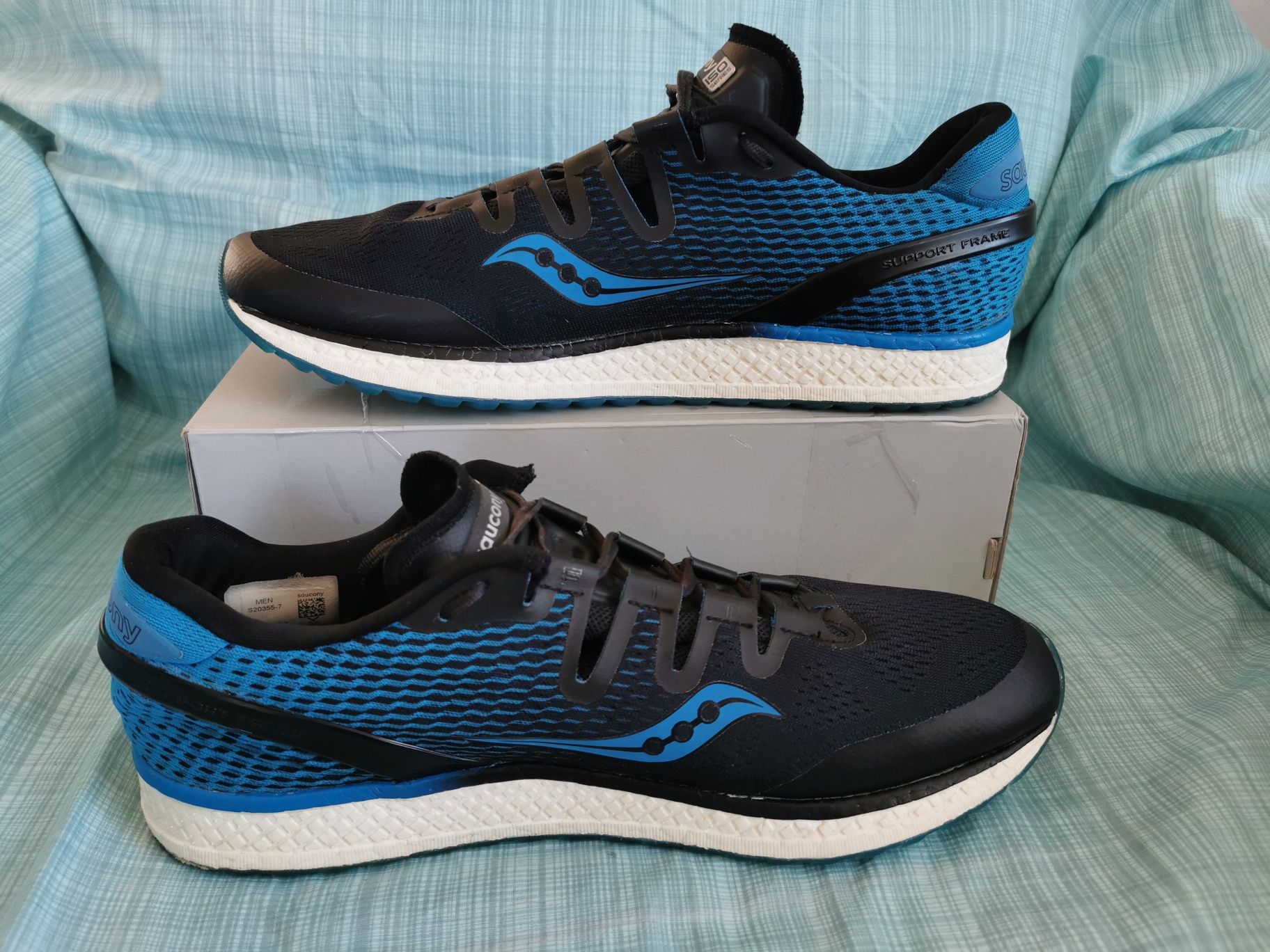 Saucony Freedom Iso buty sportowe do biegania 48